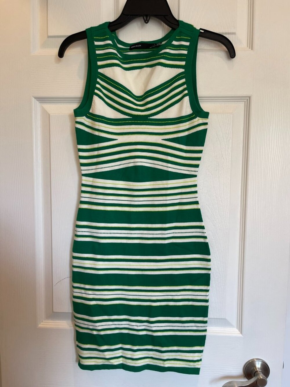 Karen Millen: no sleeves midi dress form fitting